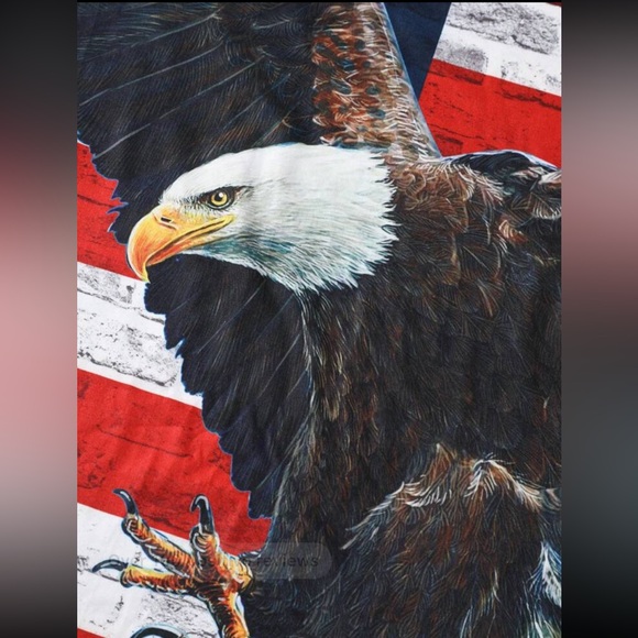 NWOT- AMERICAN FLAG T SHIRT STARS & STRIPES - Picture 2 of 4